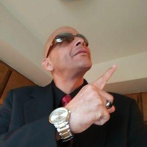 Meet your Posher, Samuel